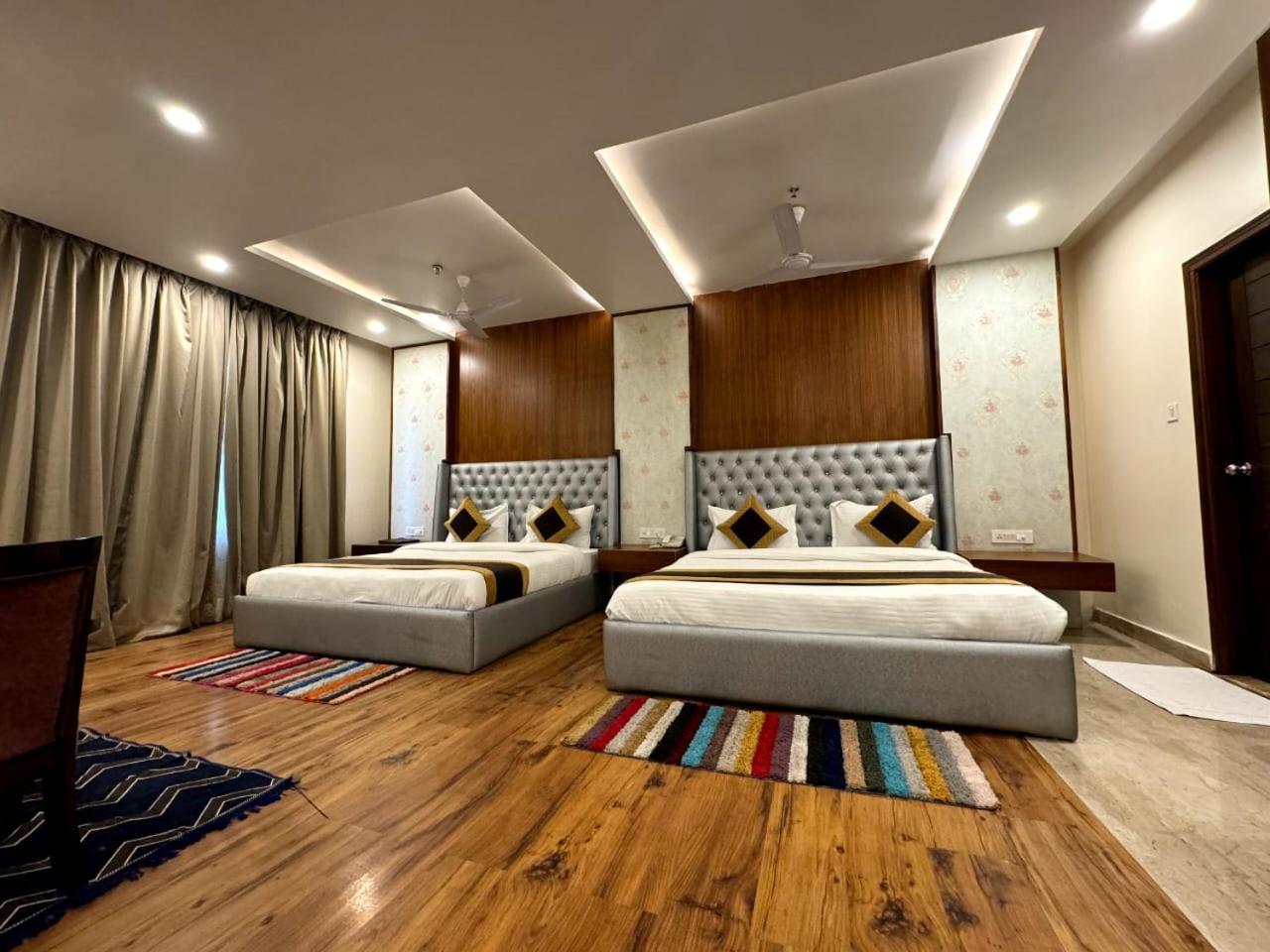 Hotel River Rhythm Assi Ghat Varanasi Exteriör bild