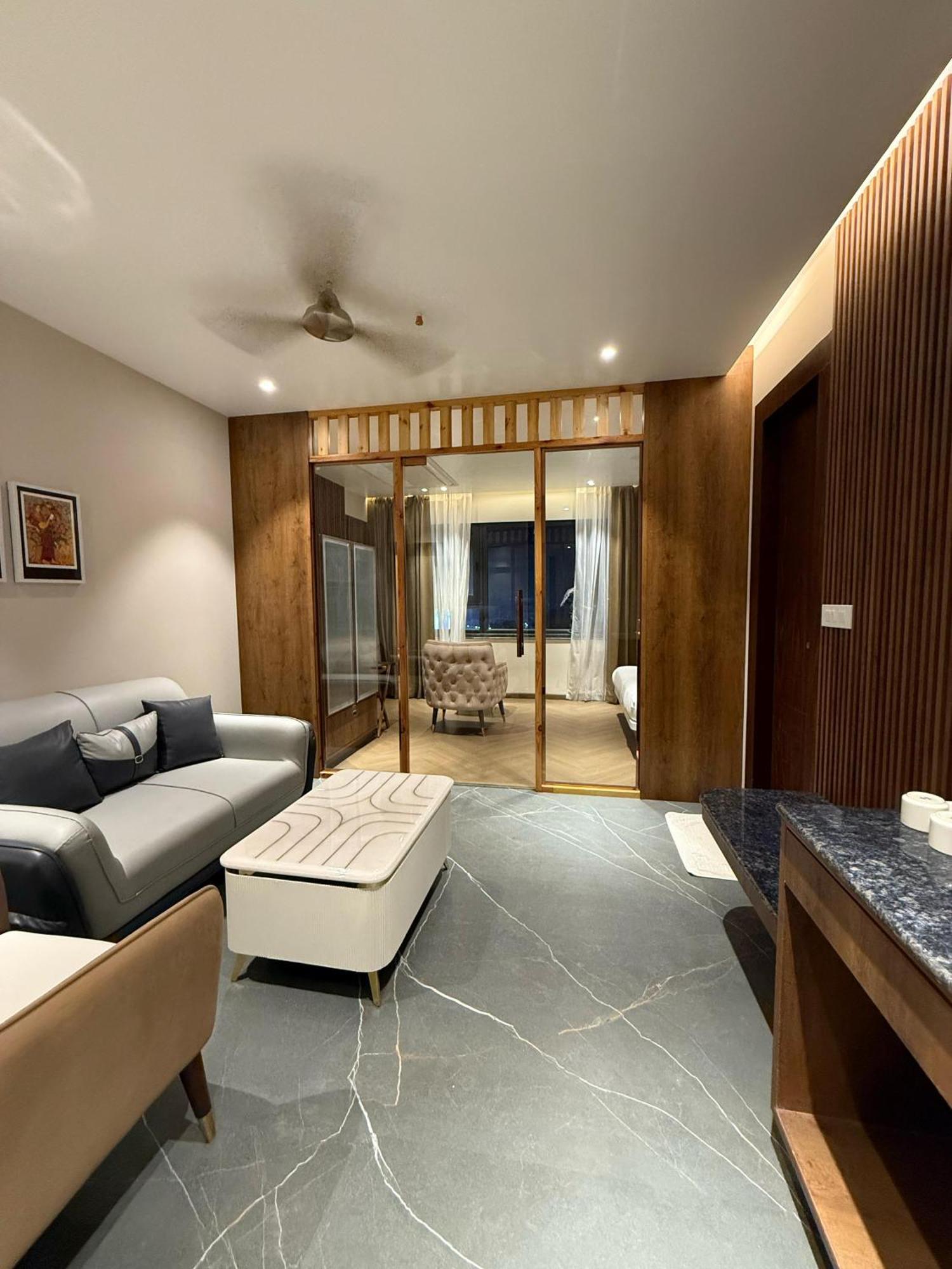 Hotel River Rhythm Assi Ghat Varanasi Exteriör bild
